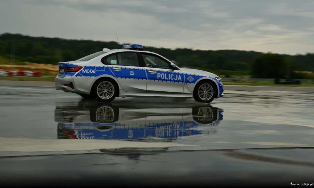 Ostrzeżenie Policji przed niebezpieczeństwem wchodzenia na lód